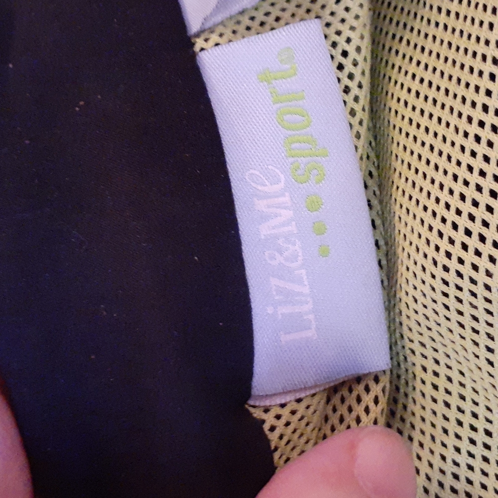 Women's black sports jacket - Picture 3 of 4